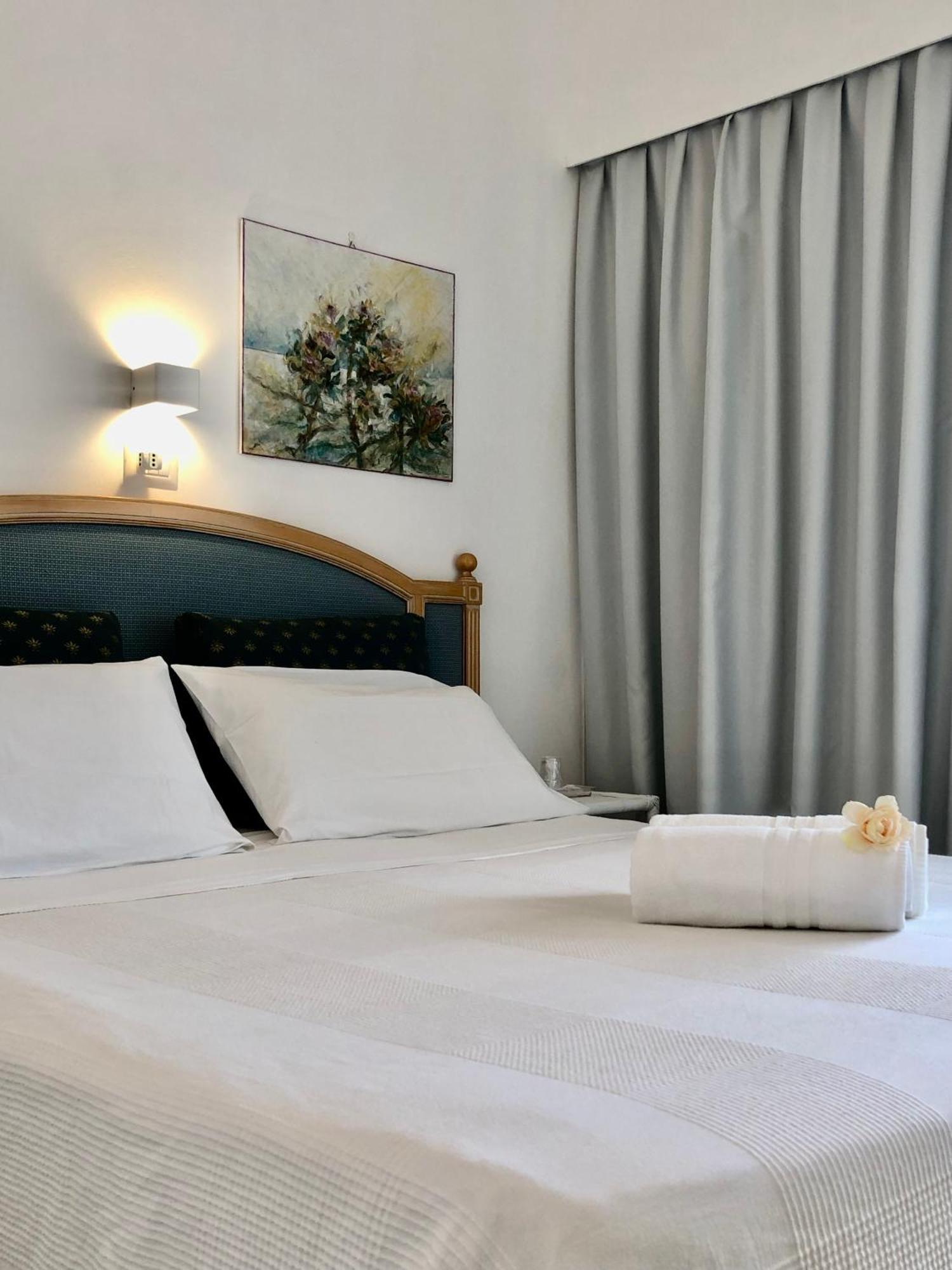 Pinocchio Hotel 3*