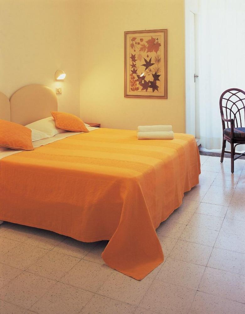 Hotel Pinocchio 3*